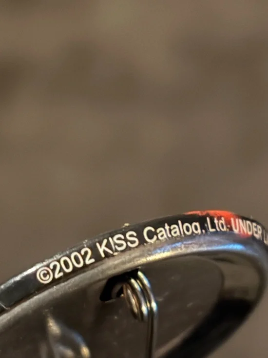 Vintage KISS Pin Set '02 - Picture 2 of 5
